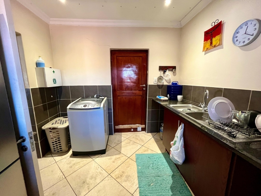4 Bedroom Property for Sale in Safari Gardens North West